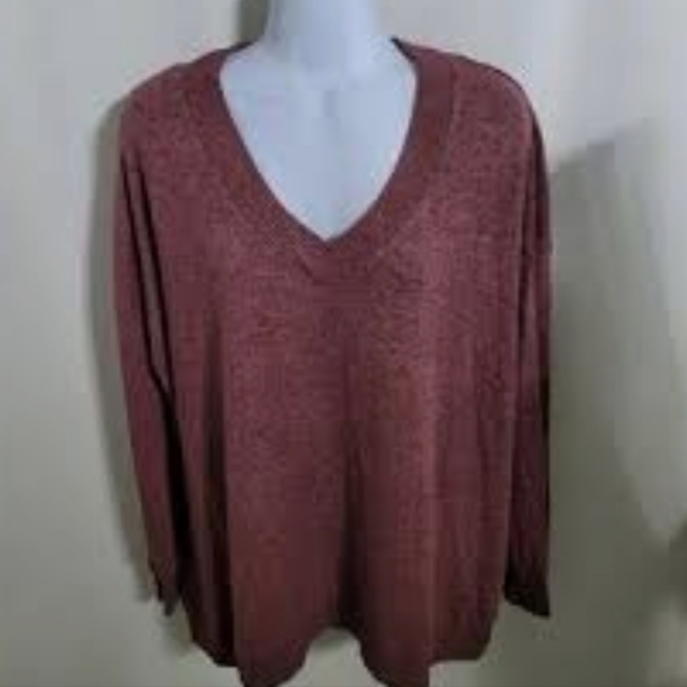Women's V-Neck Sweater - Heathered Plum